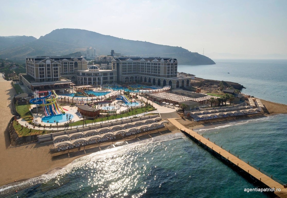 imagini hotel SUNIS EFES ROYAL PALACE OZDERE